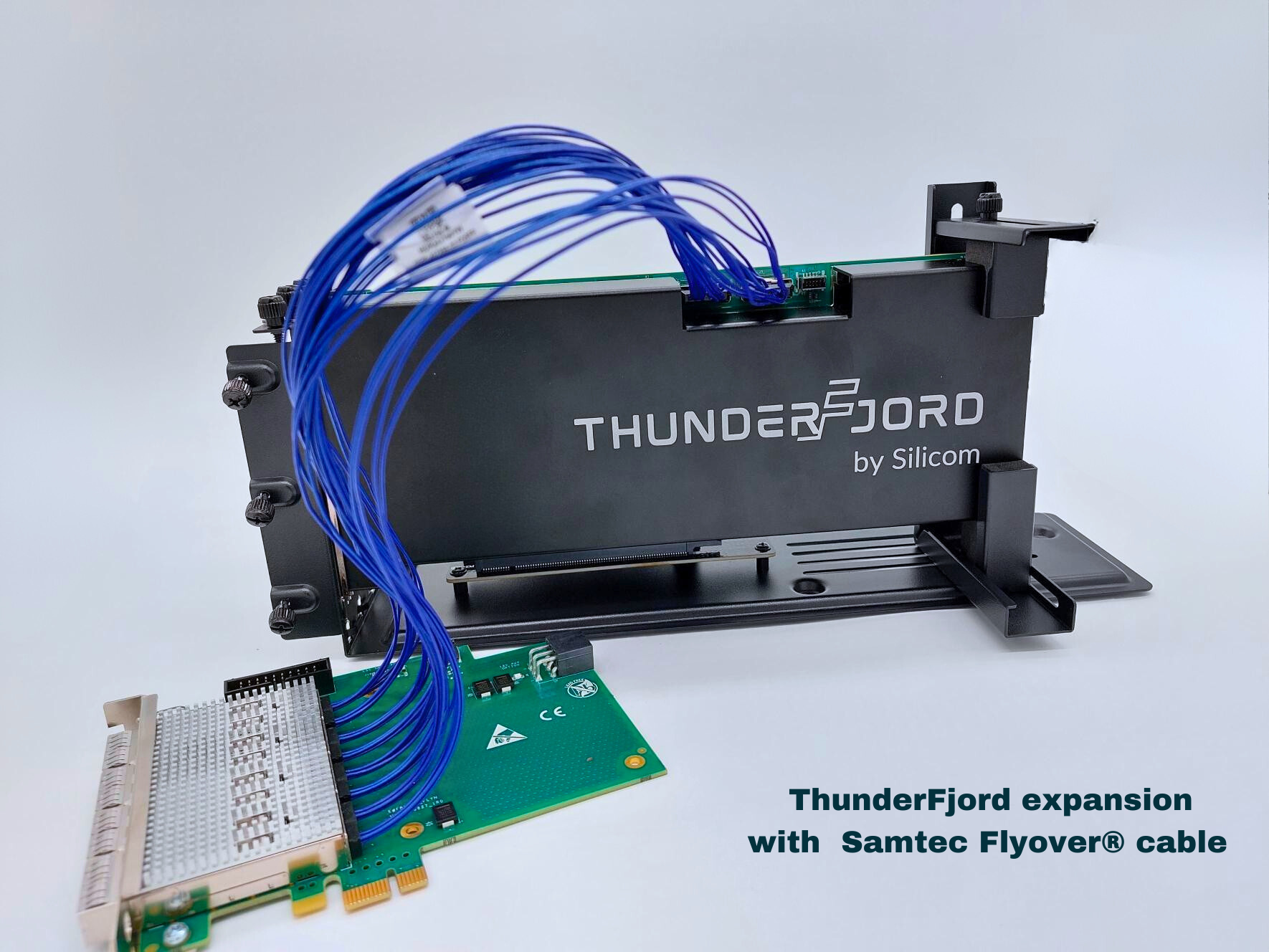 ThunderFjord Agilex™ 7 M-series FPGA SmartNIC | Altera